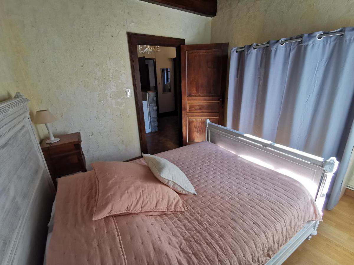 Gite Le Barry Le Caylar Kültér fotó